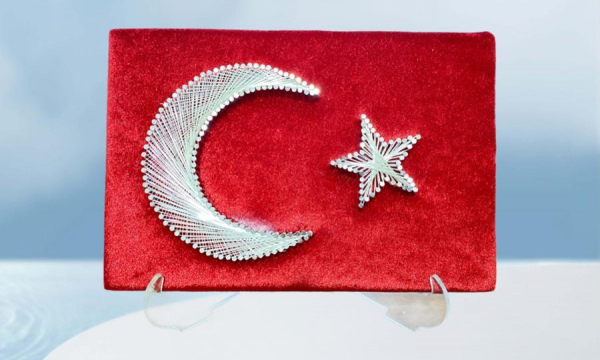 Klasik Filografik Bayrak 